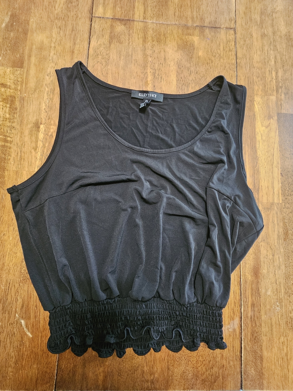 Ellen Tracy Black Sleeveless Scoop-Neck Tank with Smocked Hem